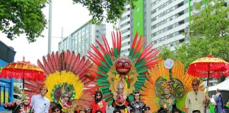 Wonderful Indonesia in Auckland Farmers Santa Parade 2016. Source: PPI Auckland 2016