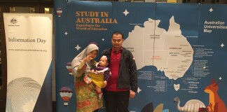 Dimas Prasetyo Muharam dalam kegiatan Australia Awards Indonesia. Sumber: Dokumentasi Pribadi