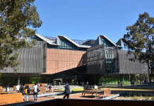Monash University Learning and Teaching Building, Faculty of Education. Sumber: Rob Deutscher on Flickr